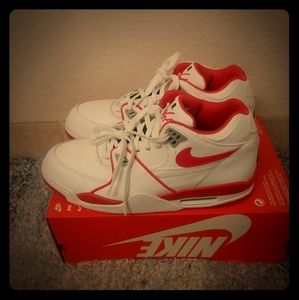 Nike Air Flights 89 LE white red size 10.5